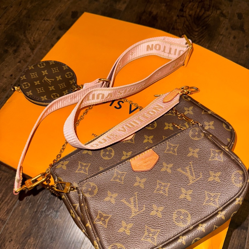 Louis Vuitton Multi Pochette Accessories Monogram Crossbody Bag